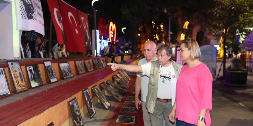 Başkan Hürriyet, Atatürk Fotoğrafları sergisini gezdi