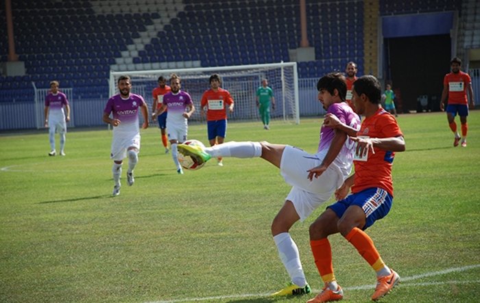 SULTANORHAN CUMARTESİ OYNAYACAK!