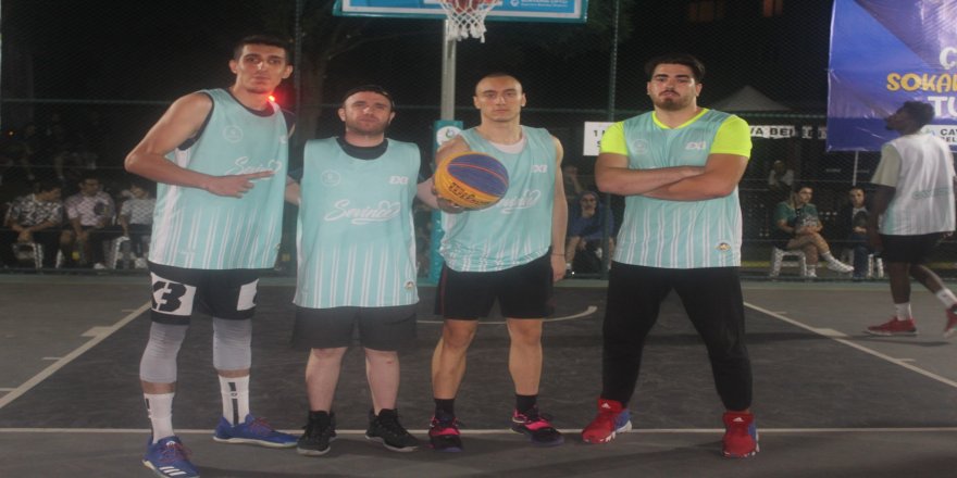 Son dakikada yazıldı. Kısa kesti. Kaptı kaçtı…