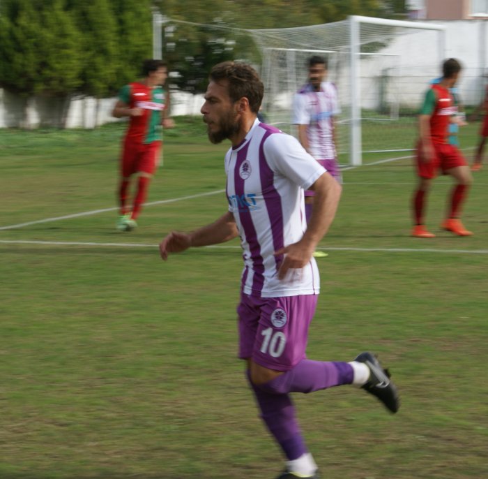 LİDERLİK DİREKTEN DÖNDÜ