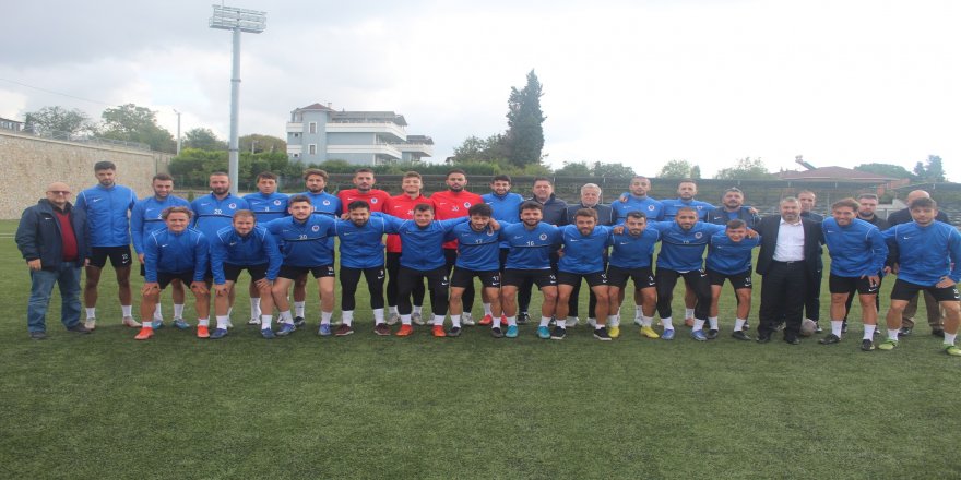 Yine zirvede şimdilik ortağıyız