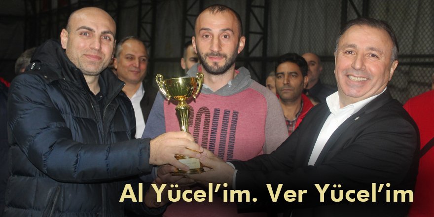 Al Yücel’im. Ver Yücel’im
