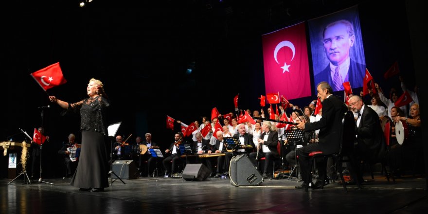 Atatürk'ün sevdiği şarkılar bu konserde söylendi