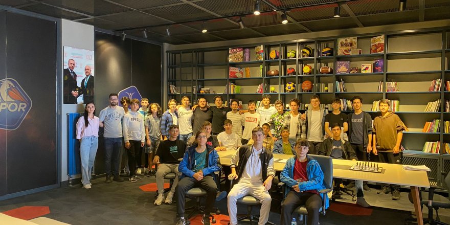 Darıca Belediyesi, sporcuların psikolojik gelişimine destek veriyor