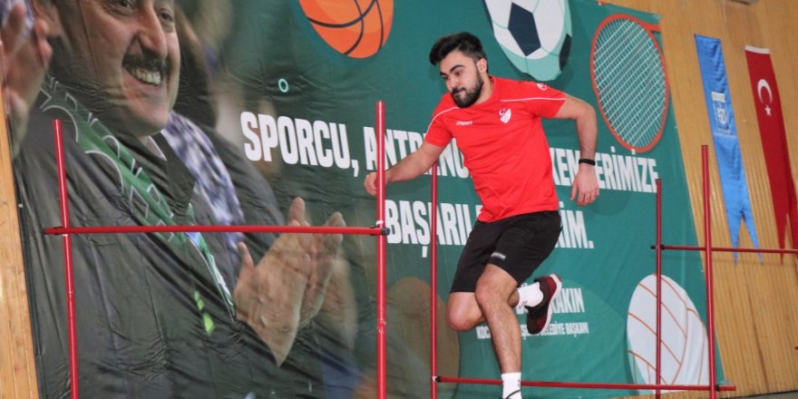 ‘Fiziki Yeterlilik Sınavına Hazırlık Kursu’ açıyor