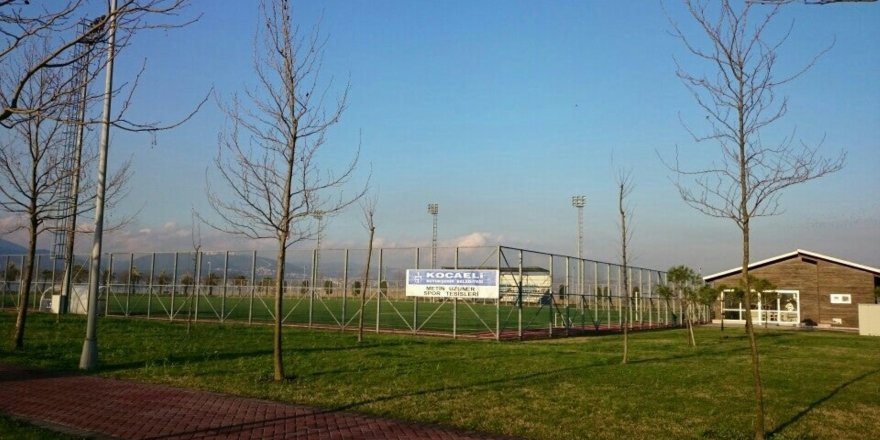 Gölcük Metin Uzuner Spor Tesisi tadilata giriyor