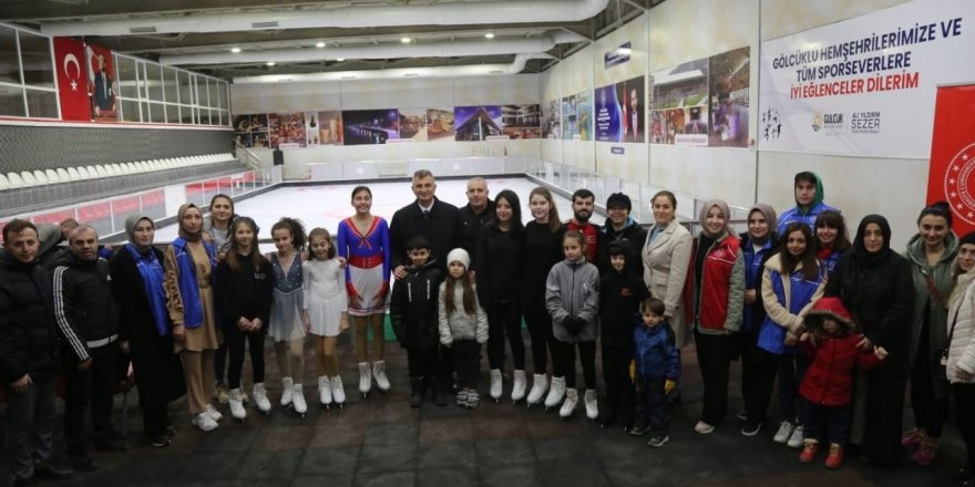 Buz Pisti hizmete açıldı