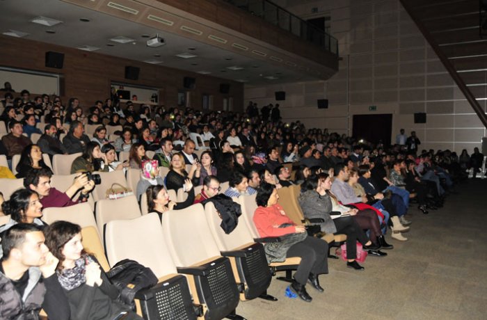 BİLKAR’dan Cem Adrian konseri