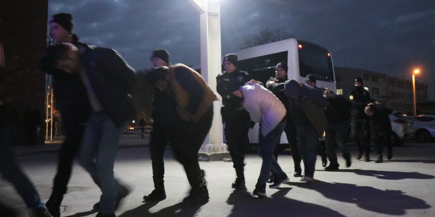 Uyuşturucu operasyonlarında 14 şüpheli tutuklandı