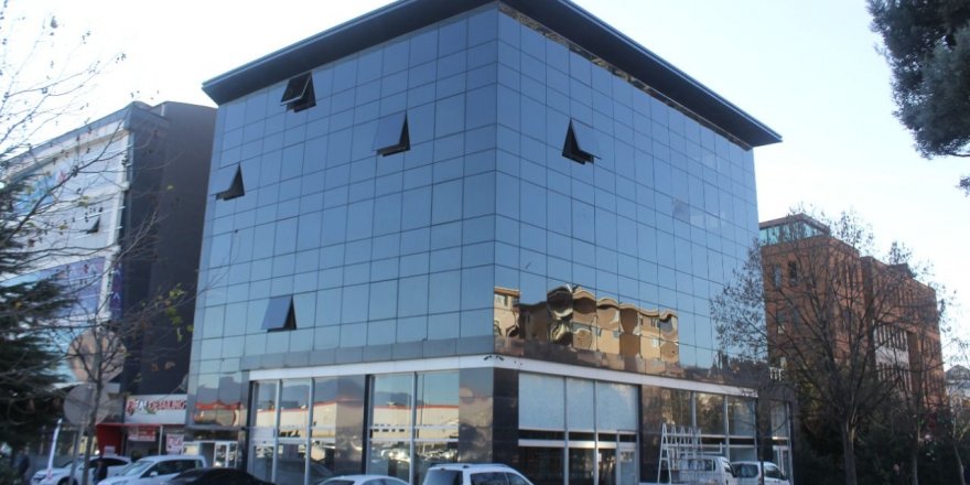 Büyükşehir birimleri yeni binalarda hizmet verecek