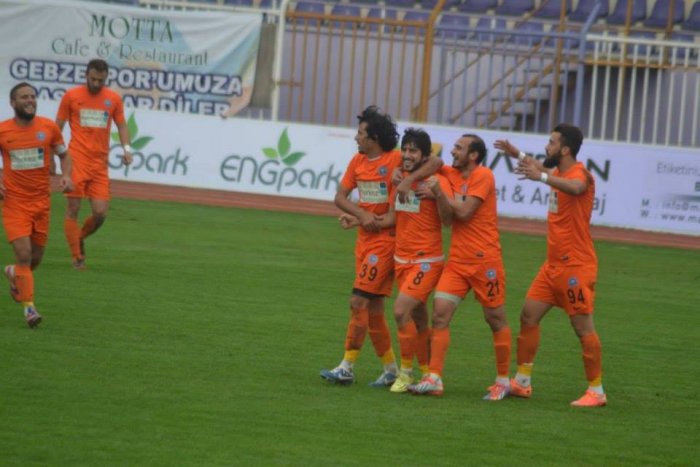 SULTAN’LARIN MAÇI