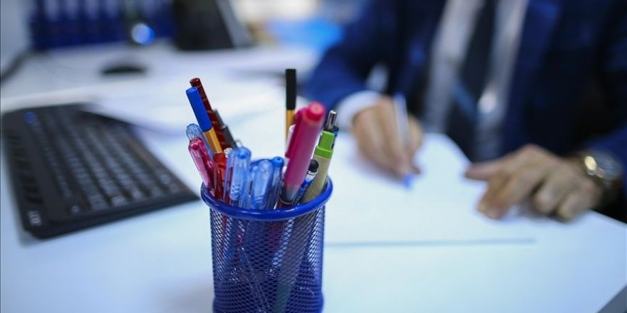 Kamuda çalışan sözleşmelilere kadro öngören kanun teklifi yasalaştı