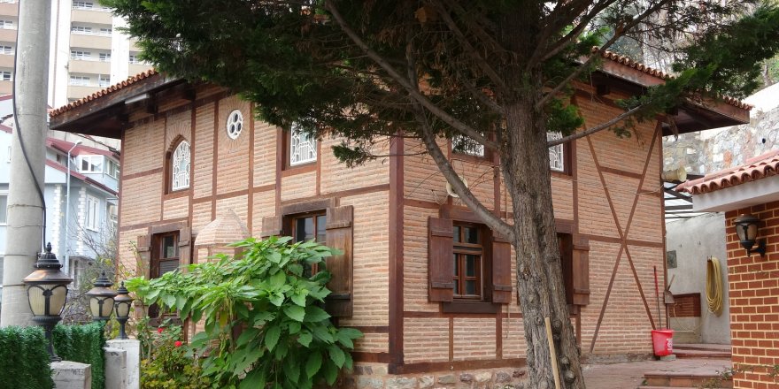 1778 yılından beri tarihe tanıklık ediyor