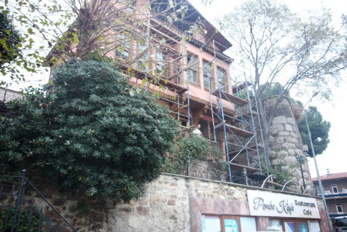 Pembe Köşk restore ediliyor