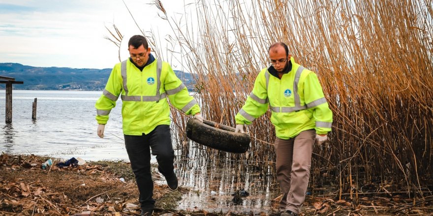 Sapanca Gölü'nden bakın neler çıktı