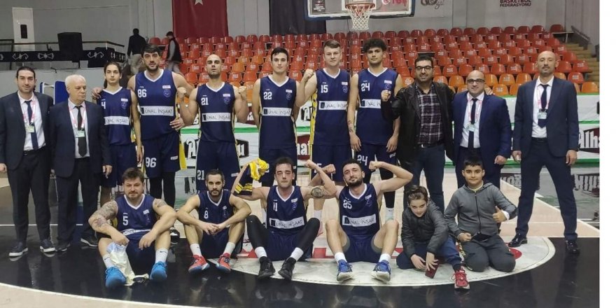 Karamürsel Gençlik deplasmanda galip