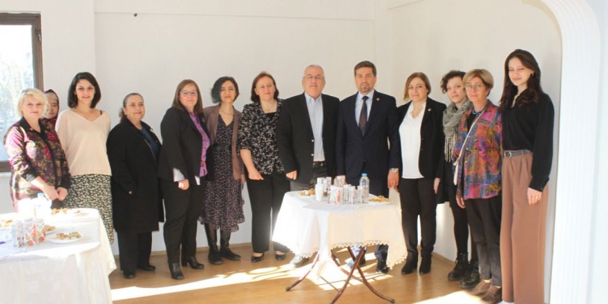 Lotus Kadın Derneği yoluna güçlenerek devam ediyor