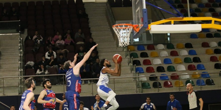 Kağıtspor, Finalspor’a kaybetti 48-62