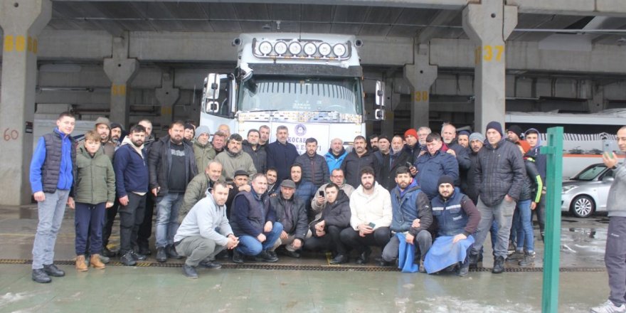 Pazarcıların ilk yardım tırı yola çıktı