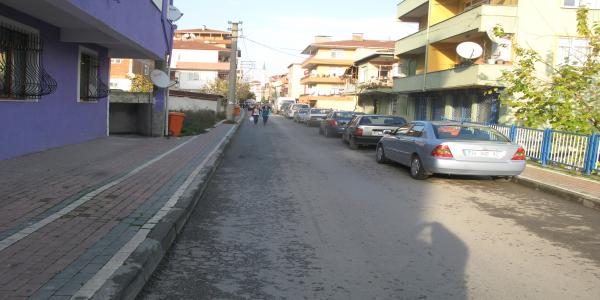 “Sokak E-5 bağlantı yolu haline geldi”