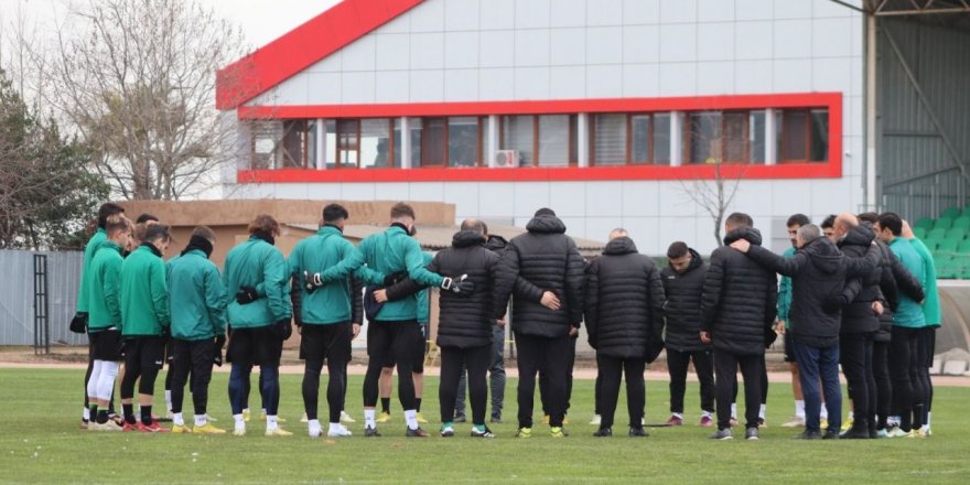 Kocaelispor’dan saygı duruşu