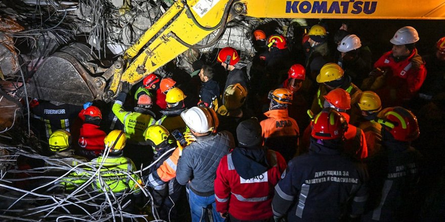 ÇAK-TİM Adıyaman’da Meltem Ünsal’ı sağ kurtardı