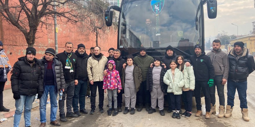 Kocaelispor depremzedeleri de alarak geri dönüyor