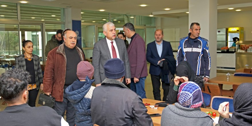 Depremzedeler misafir ediliyor