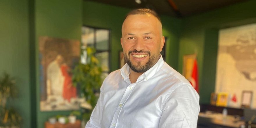 Aracının içinde intihar etti