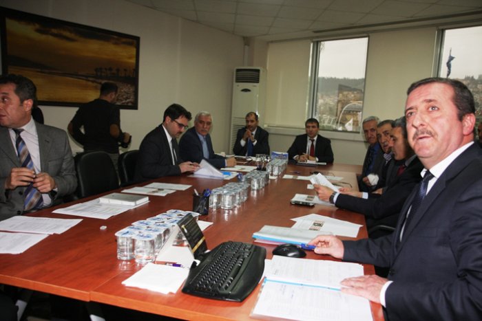 Yılbaşı gecesi iş yerleri gece 03.30’a kadar açık