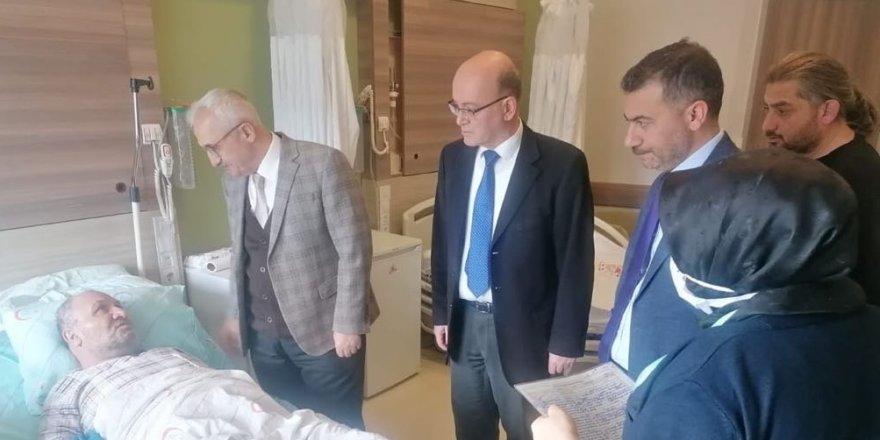 Depremden yaralananları ziyaret ettiler