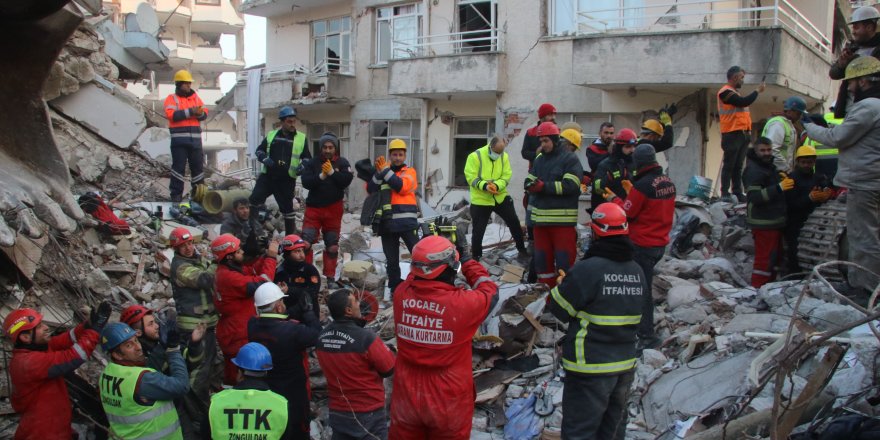 Depremzedelere 4 bin TL kısa çalışma ödeneği