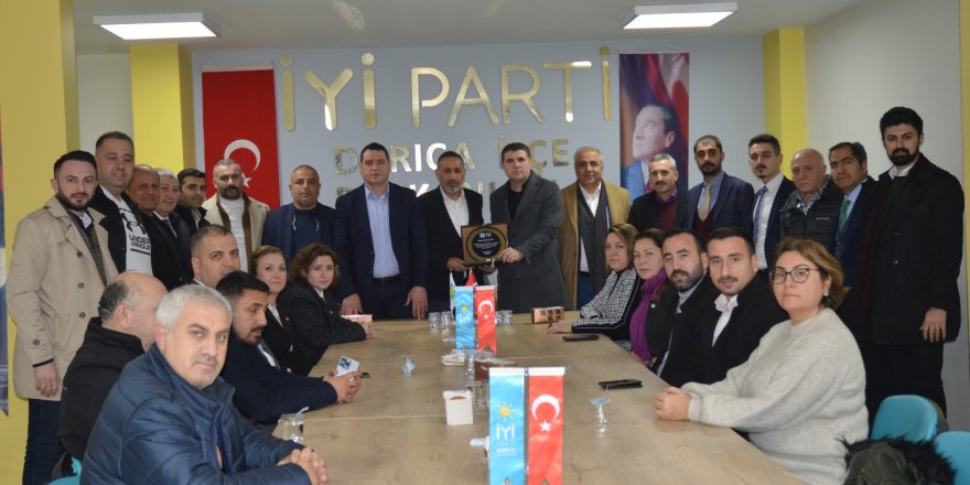 İYİ Parti Darıca’da başkan Gencay Yıldıztekin