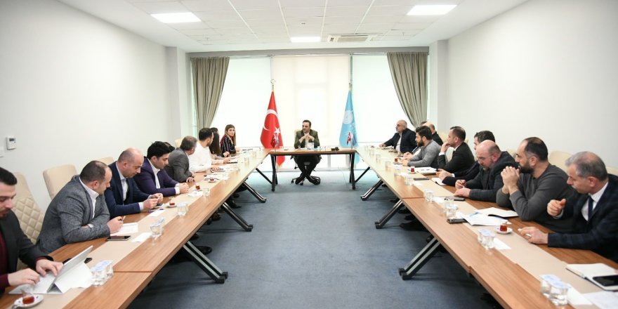 "Depremzedeler için bütçemizi yeniden gözden geçiriyoruz"