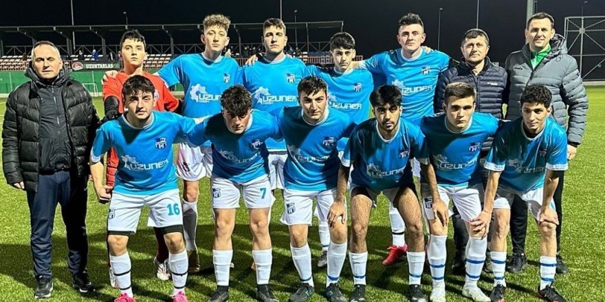 İhsaniyespor’un gençleri zirvede