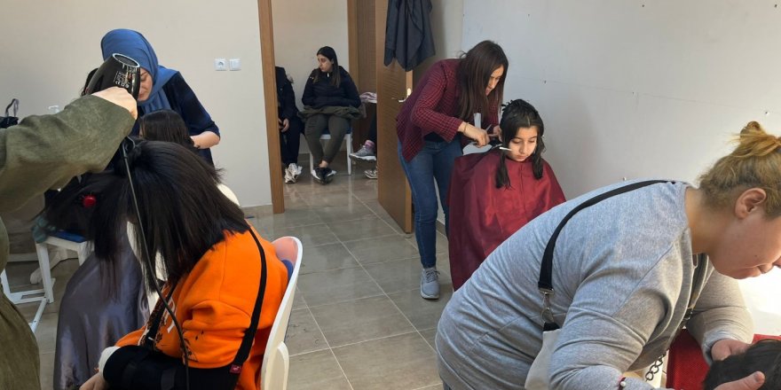 Depremzedeler moral buldular