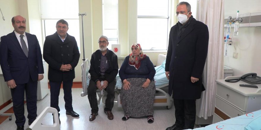 Depremzedeleri hastanede yalnız bırakmadılar