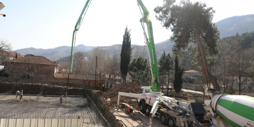 Kızderbent’te çok amaçlı salonun temeli atıldı