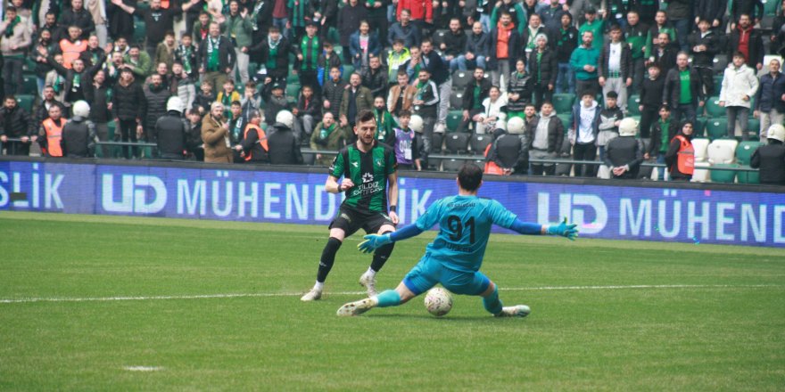 TFF 2. Lig: Kocaelispor: 3 - Uşakspor: 0