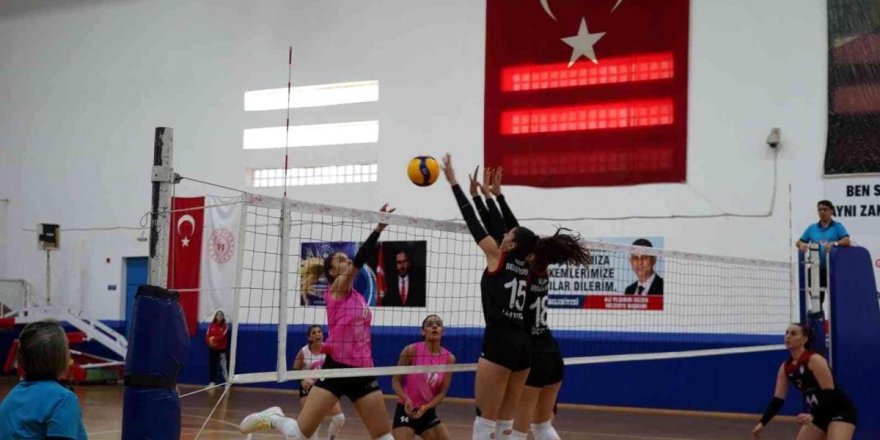 İhsaniye Voleybol galip geldi: 3-1