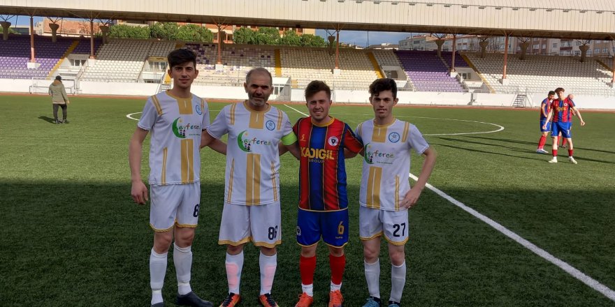 Baba oğul rekabetinde kazanan dostluk oldu