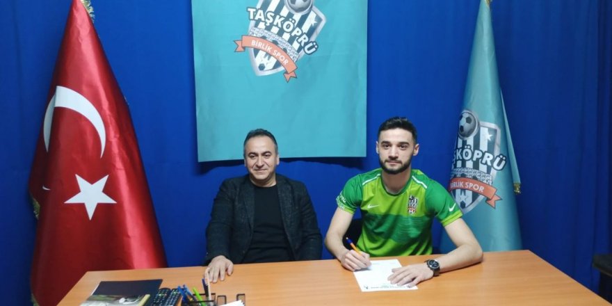 Taşköprü’den iki transfer