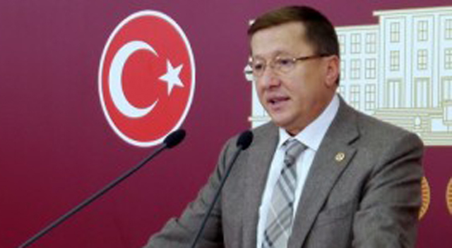 Türkkan; ‘Dilovası yine öğretmensiz kaldı