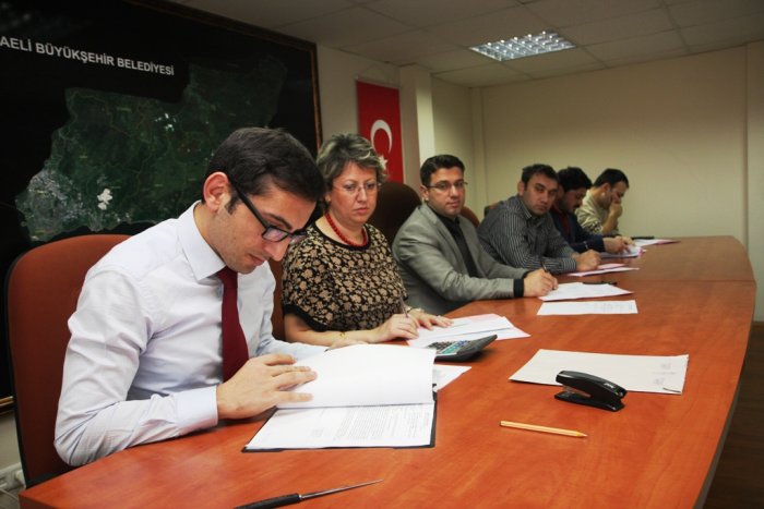 İş makinesi kiralama ihalesi yapıldı