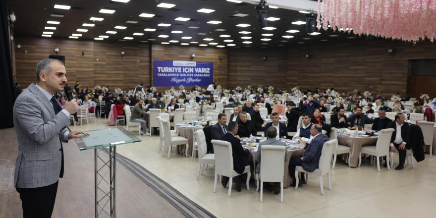 Depremzedelere iftar yemeği