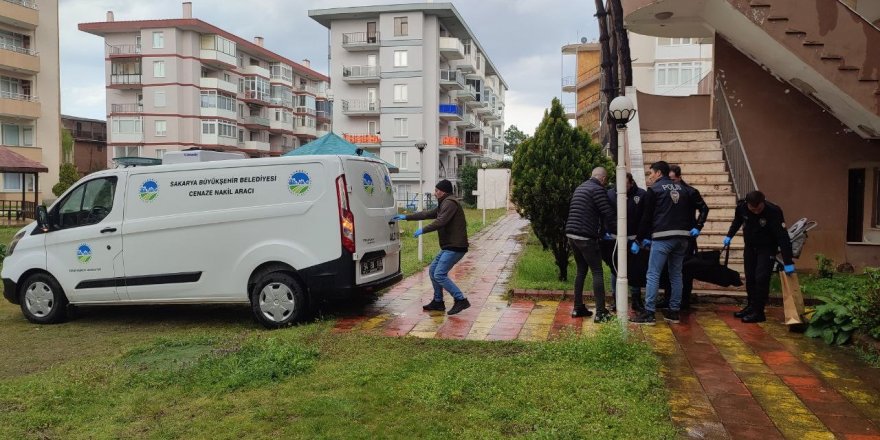 Kolonya içtiği iddia edilen 61 yaşındaki adam hayatını kaybetti