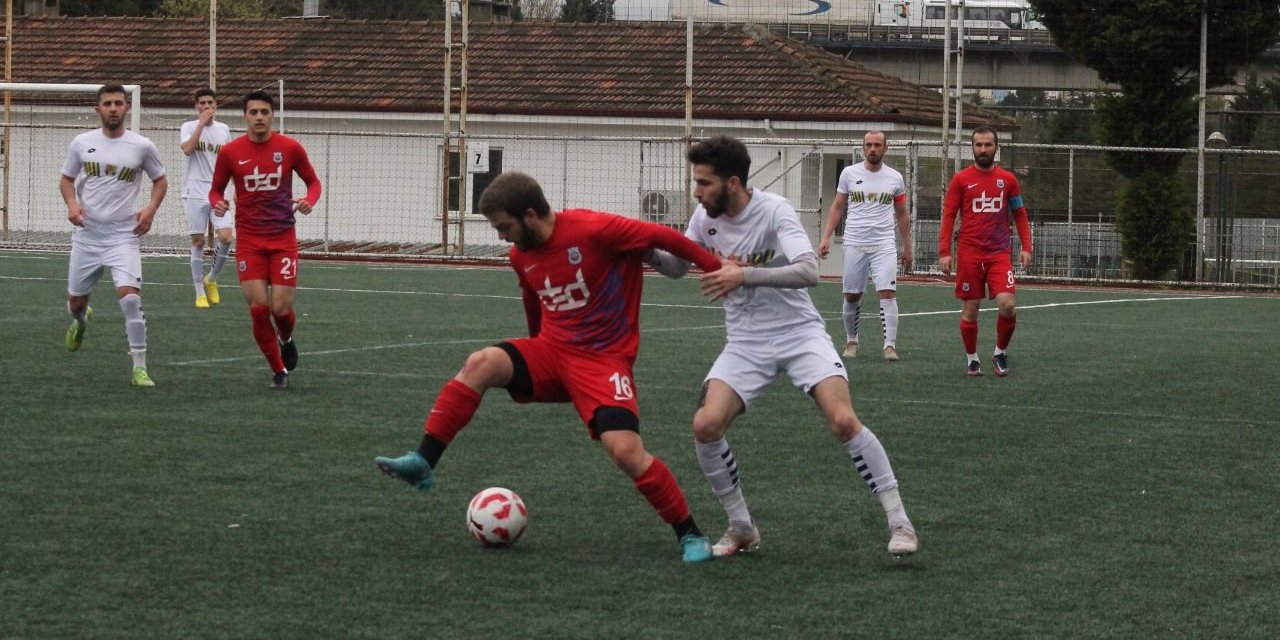 Yeşilyurtlu Derincespor çok farklı başladı: 4-0