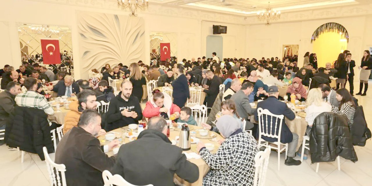 Şehit aileleri ve gaziler iftarda ağırlandı