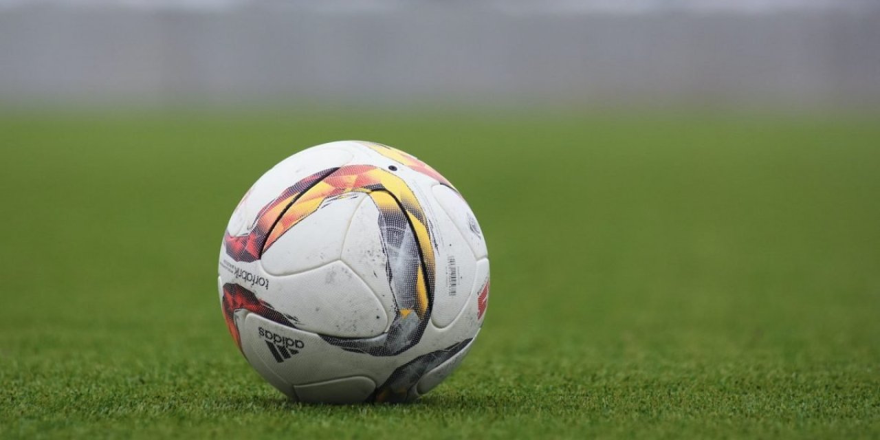 Pazar günü Derince ile Dilovası Belediye oynuyor