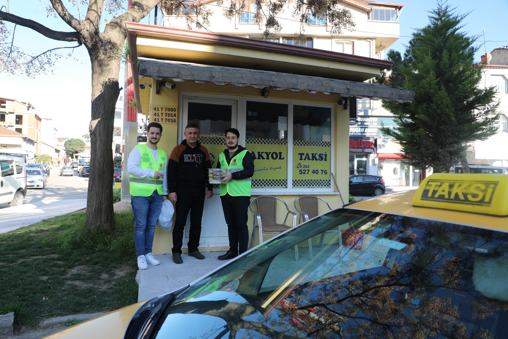 Büyükşehir’den taksici esnafının iftar yemeği